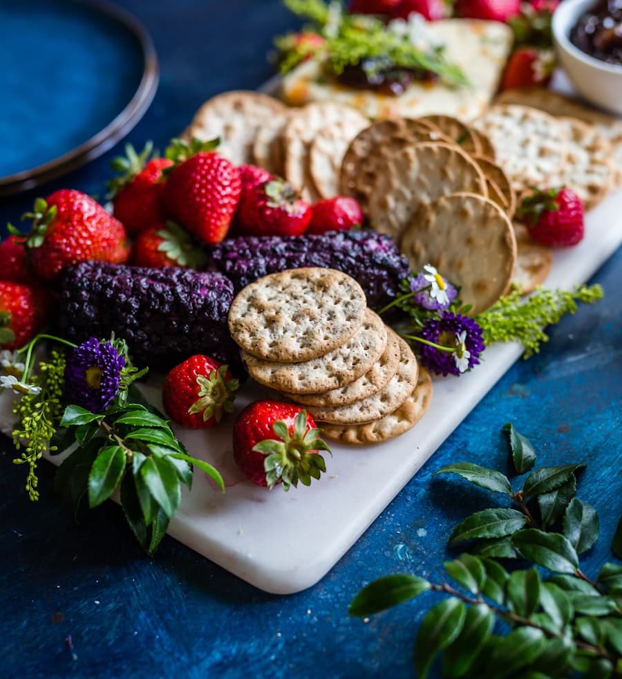 Honied Marble Serving Board